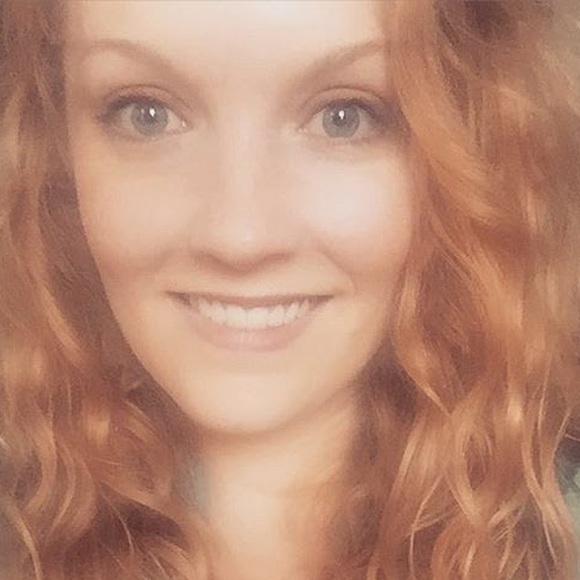 Meet your Posher, Ashley - Picture 1 of 1